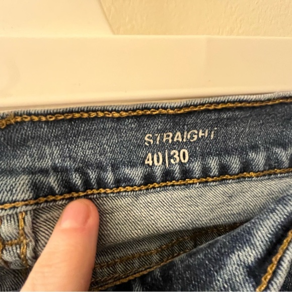 Men's Blue Jeans​​ - Picture 2 of 3